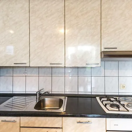 Apartman Mila 아파트 *