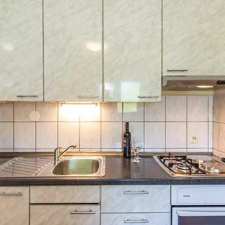 Apartman Mila * 마카르스카