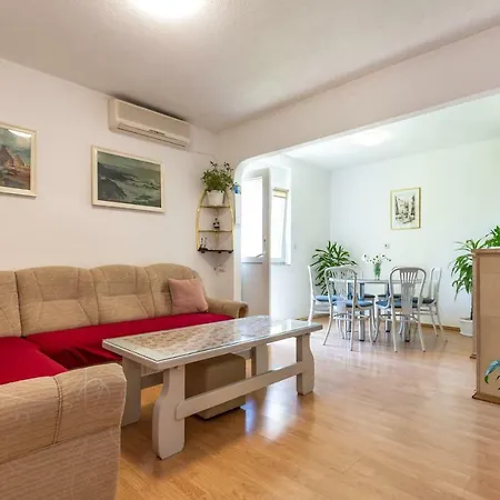 아파트 Apartman Mila *