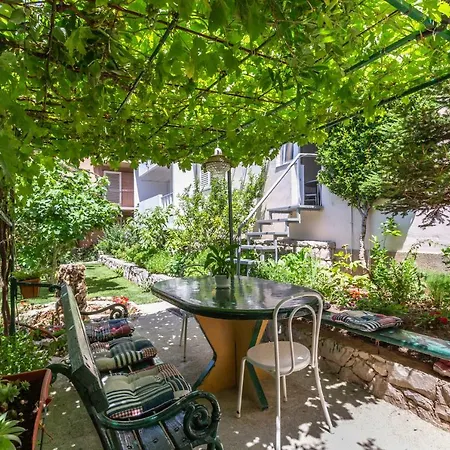 Apartman Mila 아파트 *