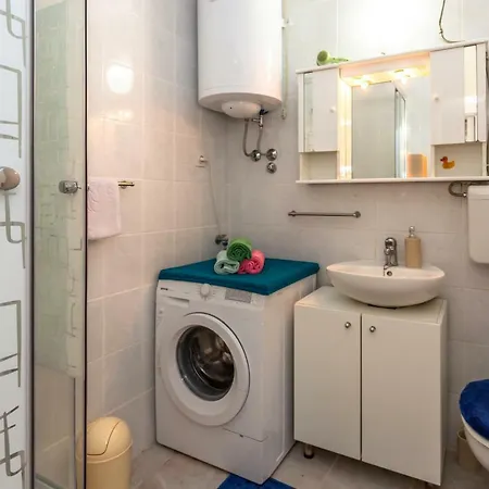아파트 Apartman Mila 마카르스카