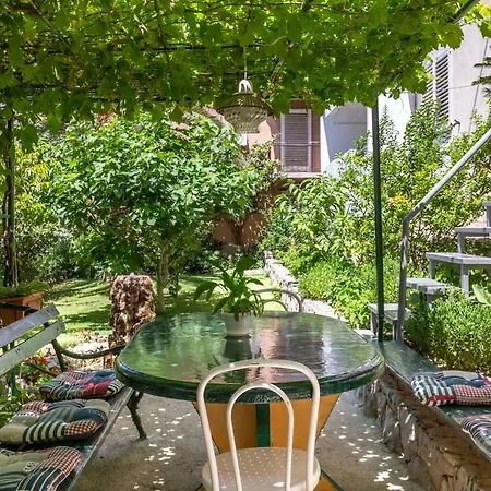 Apartman Mila *